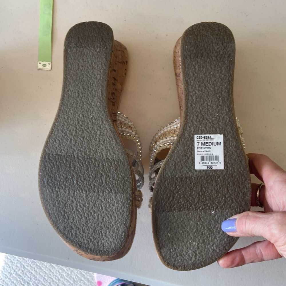 EOL Pop Memory Foam Natural Slide Sandals - Picture 3 of 9